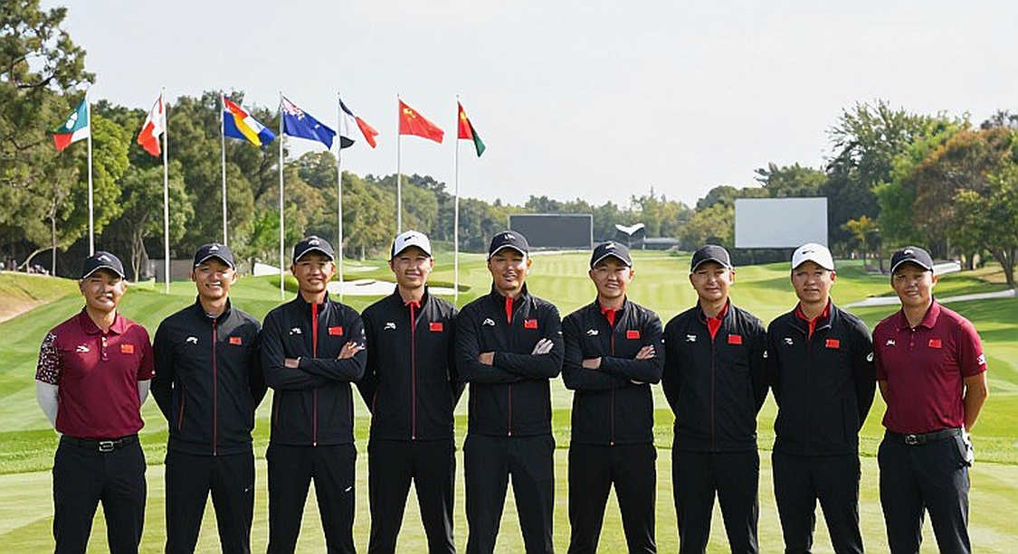 Golf chuyên nghiệp giữa hai dòng chảy: Dữ liệu Strokes Gained và vết nứt PGA Tour – LIV Golf