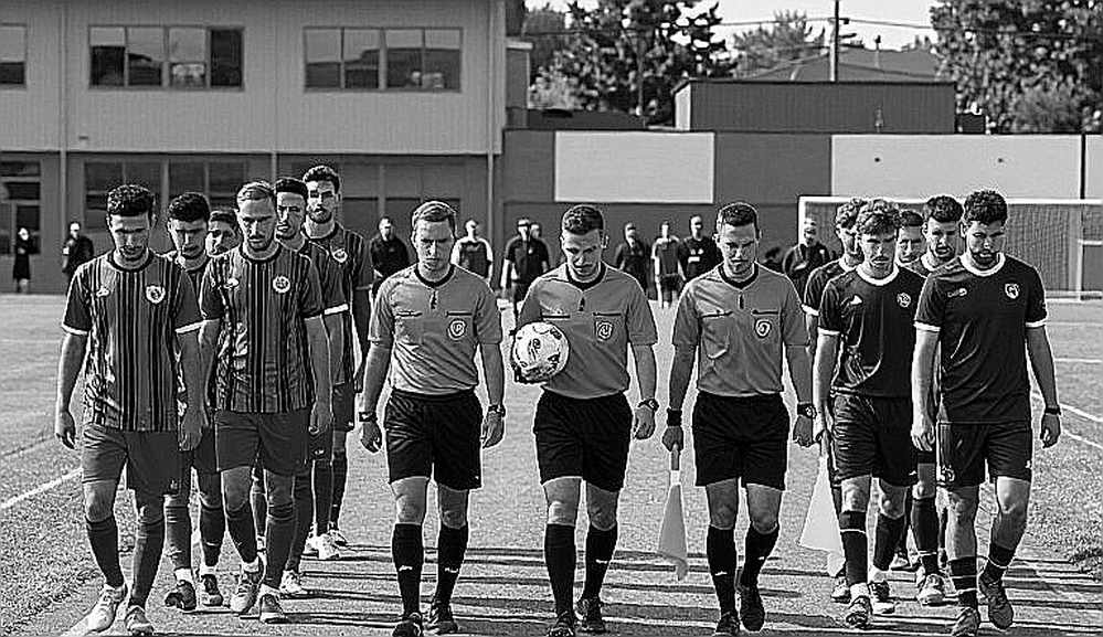 Tiếng còi im lặng ở V.League: Khi trọng tài là nạn nhân của hệ thống, không phải kẻ phá hoại