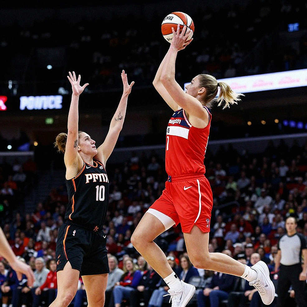 AEK khuyết Katsivelis ngày ra quân: Bốn ca chấn thương và canh bạc NBA Europe của Angelopoulos