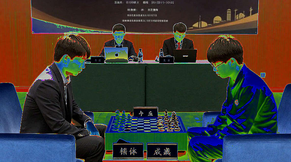 ChessBase Magazine số 225: ván Sicilian hào nhoáng và khoảng trống giữa tiêu đề với nội dung