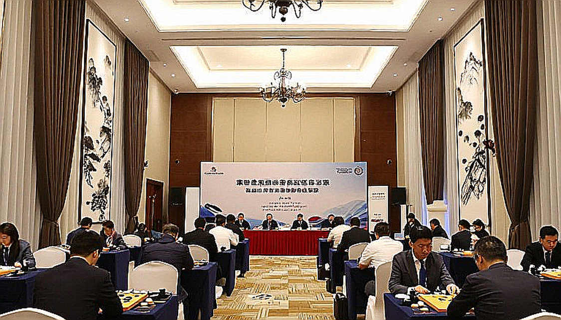 Woodward hạ Caruana tại US Championships: Khi tiêu đề nói một đằng, bàn cờ kể một nẻo