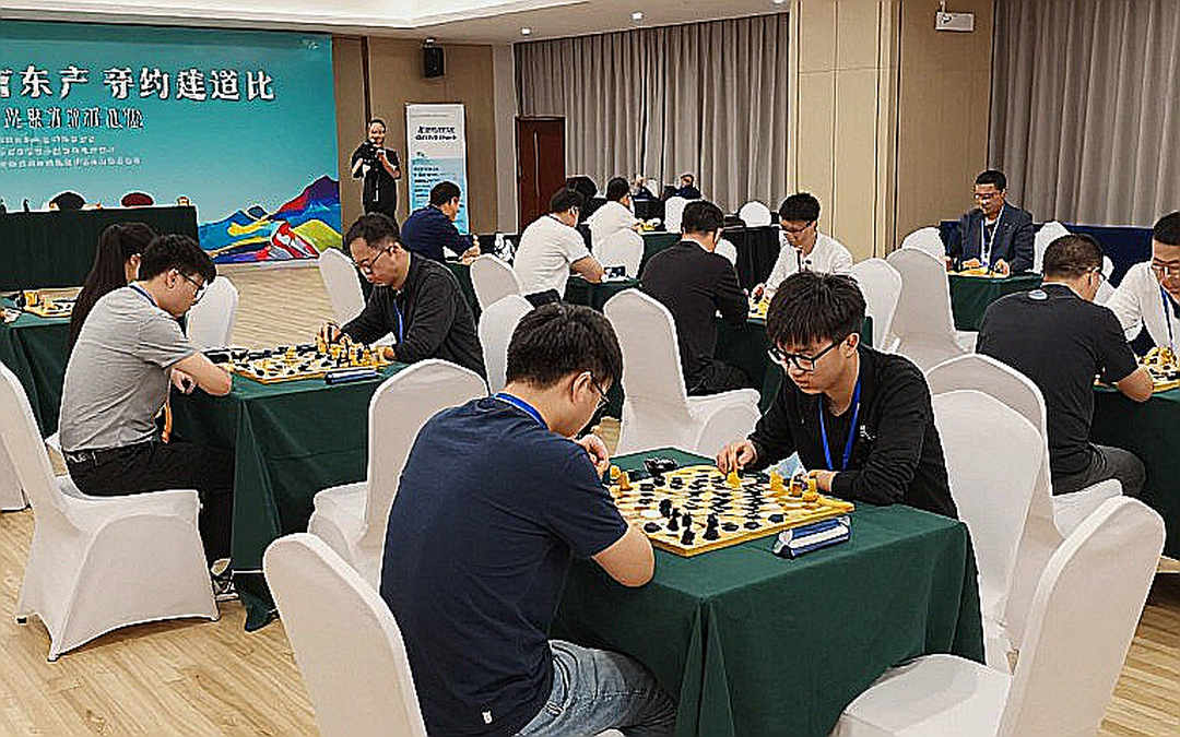 US Championships: Woodward hạ Caruana, Lee nới rộng khoảng cách