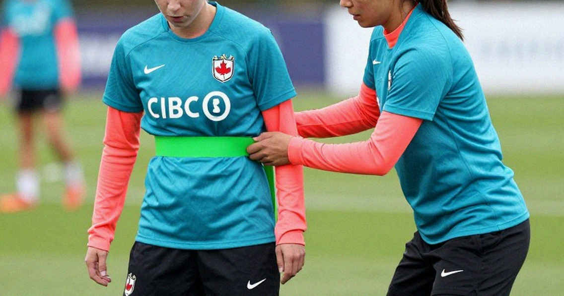 Việt Nam 0-2 Thái Lan: Vắng Xuân Son, hàng công mất cả một hệ thống