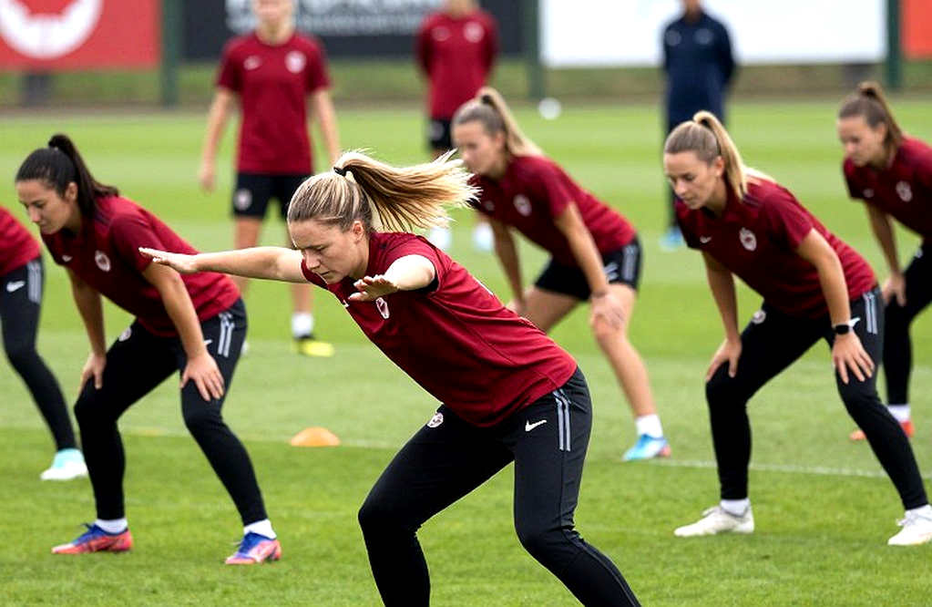Dortmund gia hạn Kovač đến 2029: Canh bạc dài hơi của đội bóng vàng-đen