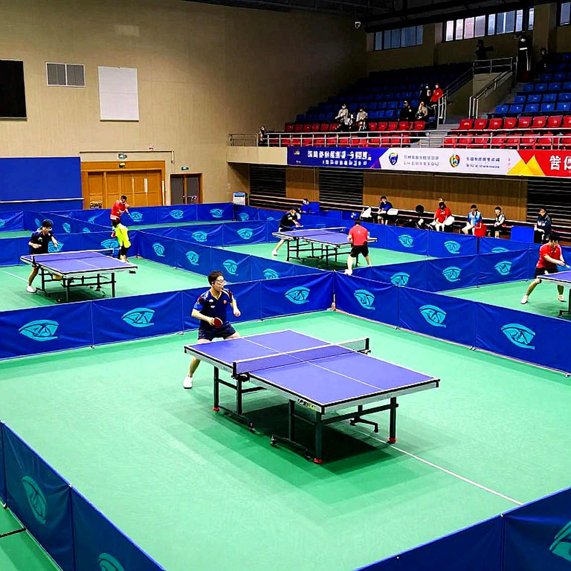 Braintree League: Mạch máu nằm ở suất dự bị, không phải ở tỷ lệ thắng